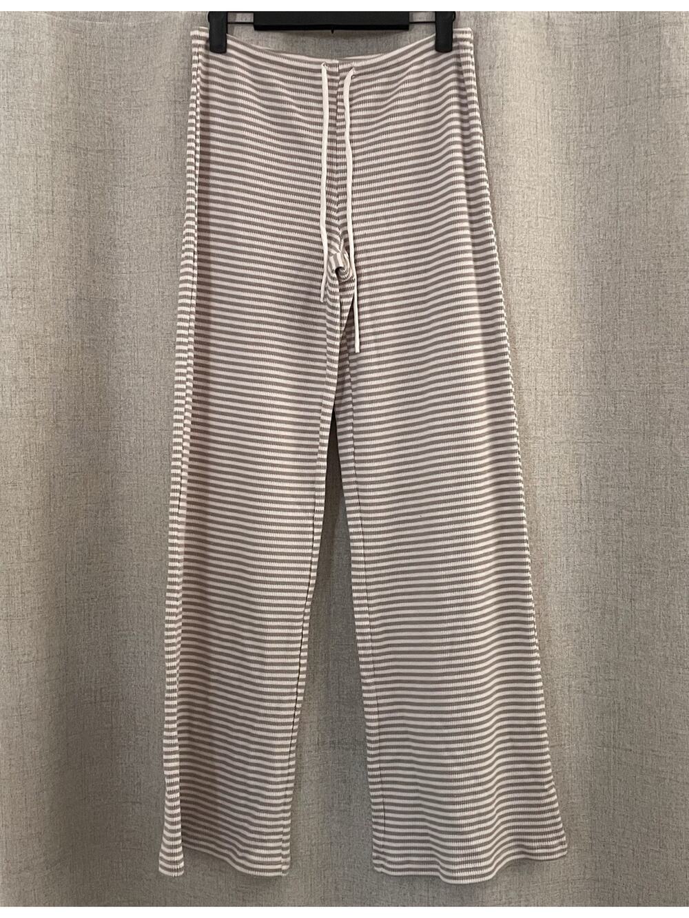 Garage Women’s Wide Leg Ribbed Lounge Pants Size Medium NWOT